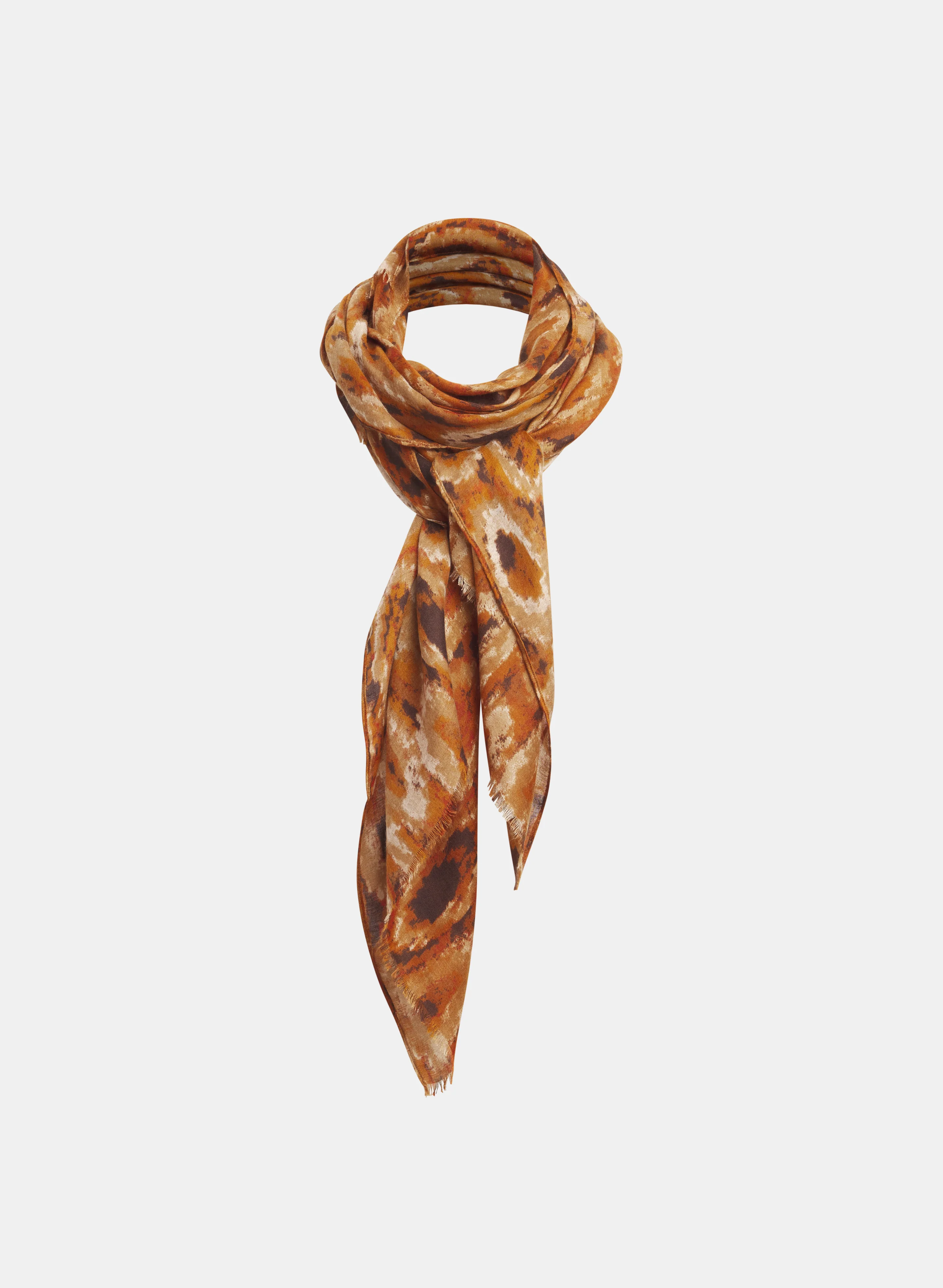 Geometric Oval Print Scarf