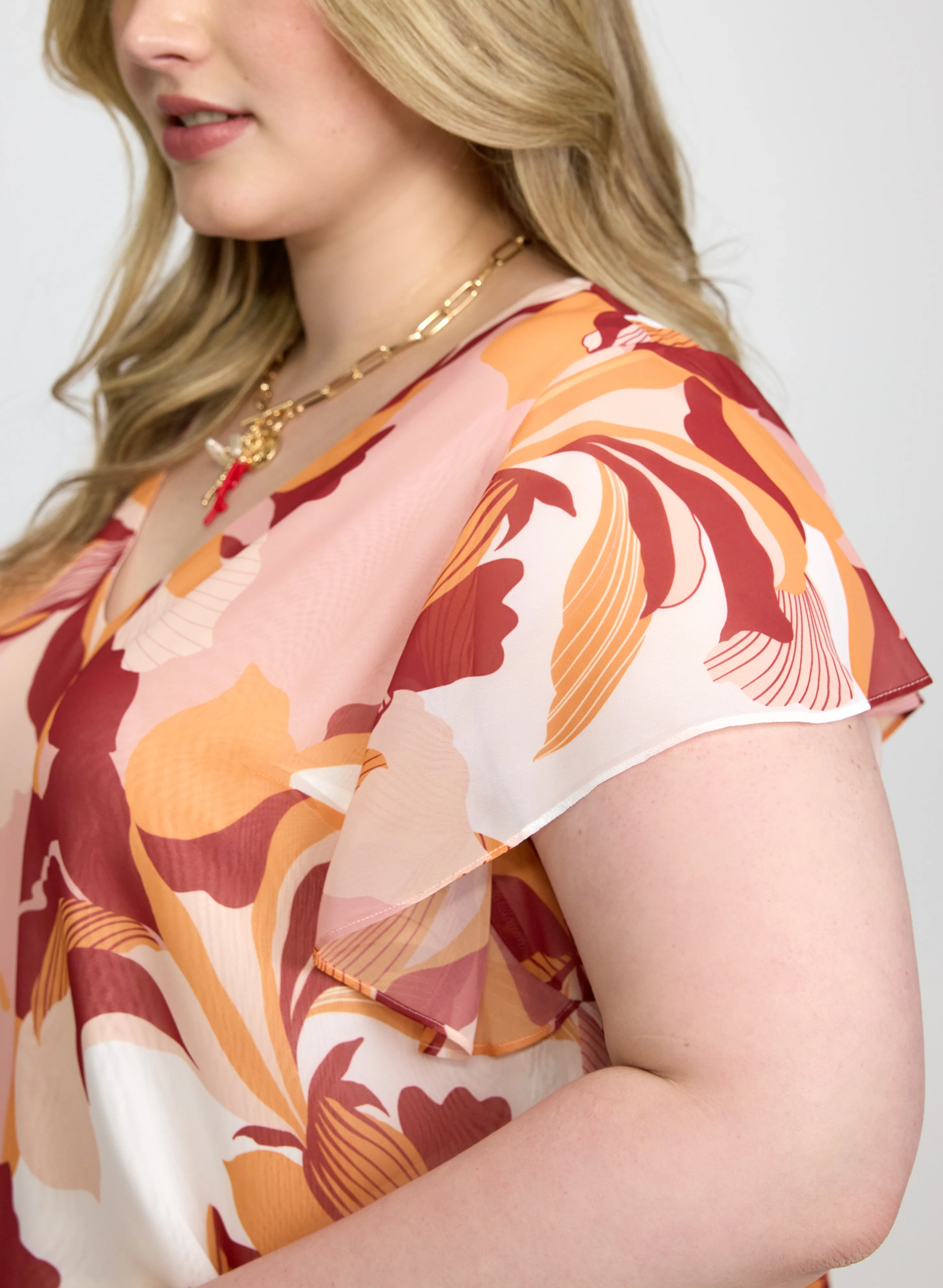Floral Flutter Sleeve Blouse - Image 2