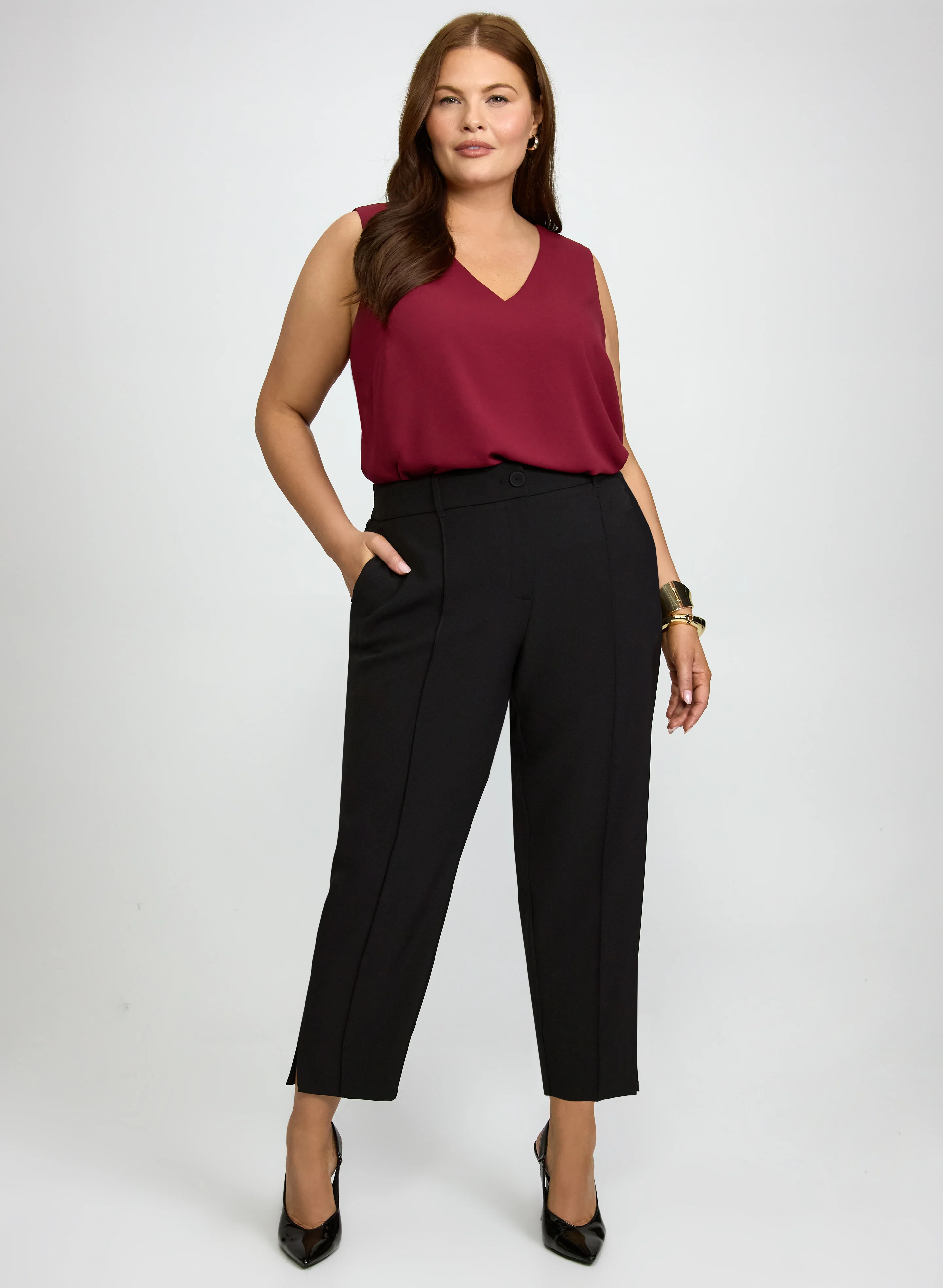 Sleeveless V-Neck Blouse - Image 3