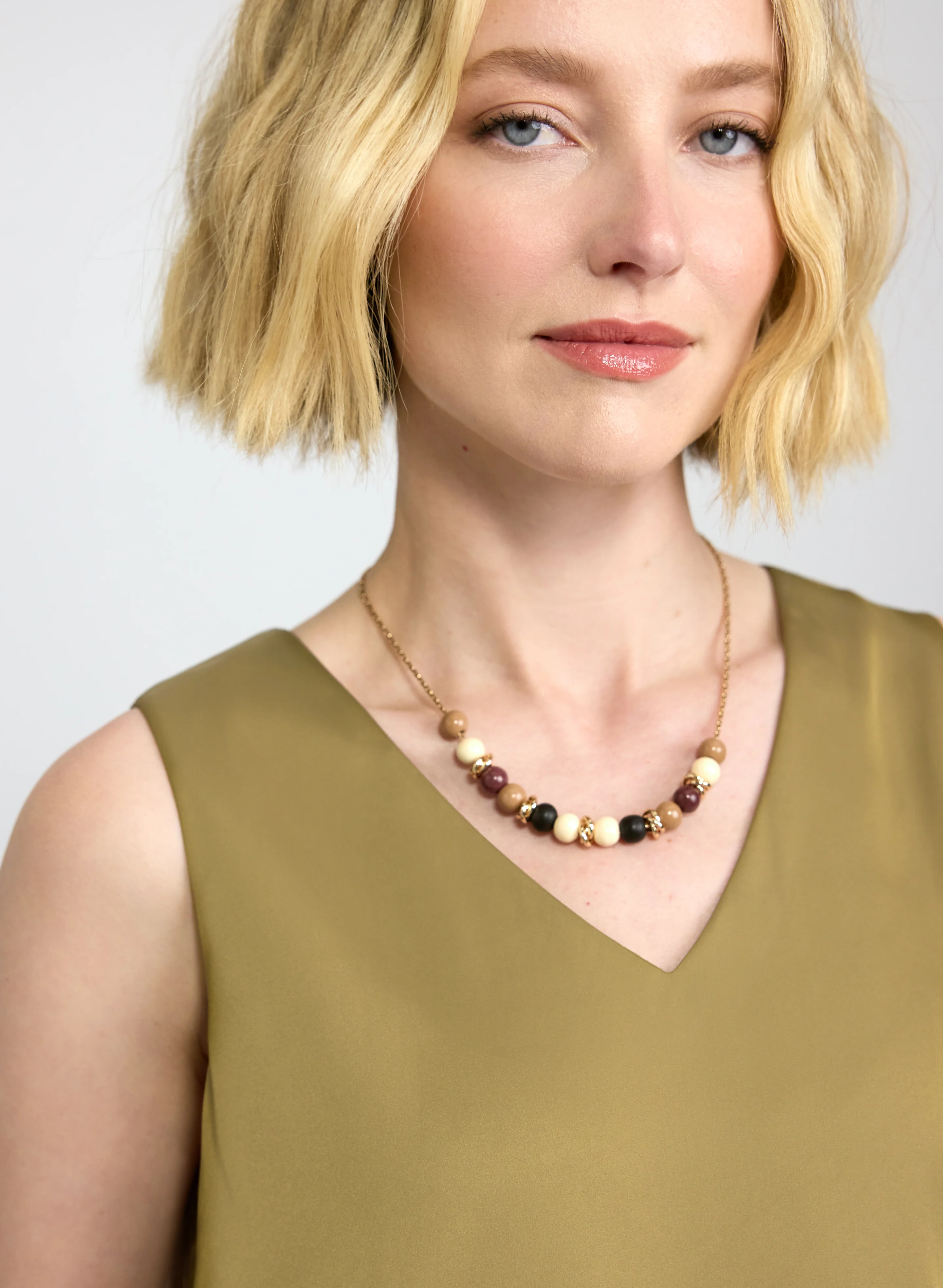 Sleeveless V-Neck Blouse - Image 2